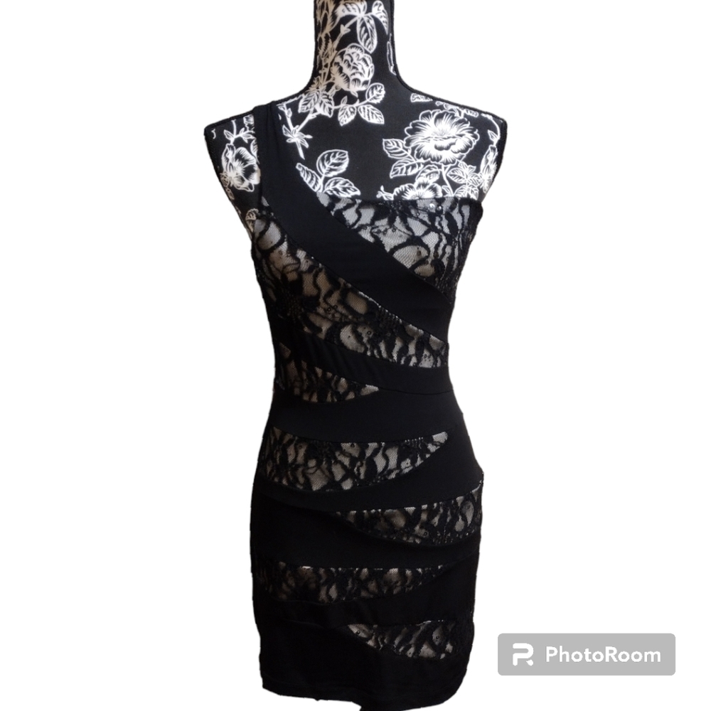 Emerald Sundae Bodycon Cocktail Lace Panel One-Shoulder Dress Size: Small